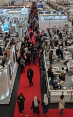 ЛИТЕРАТУРА  ОТ  7 641  ОСТРОВА... - Впечатления от Франкфуртския панаир – 2025